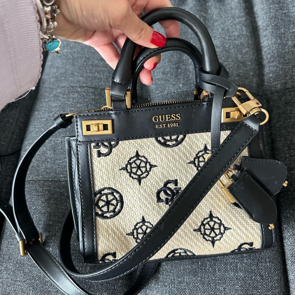 GUESS Black and Cream Mini Bag